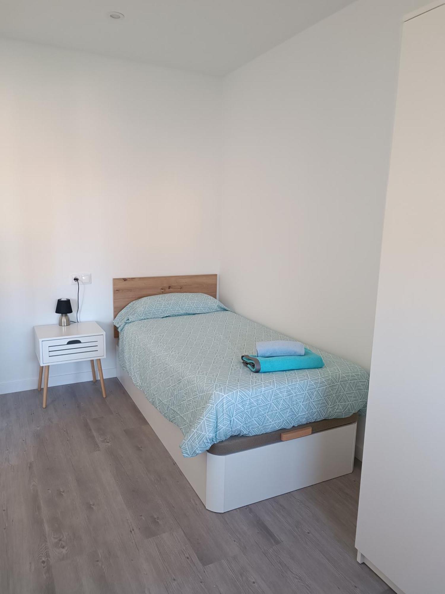 Piso Cerca De Escano Apartment